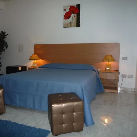 La Valle Ristorante Pizzeria מלון 3*