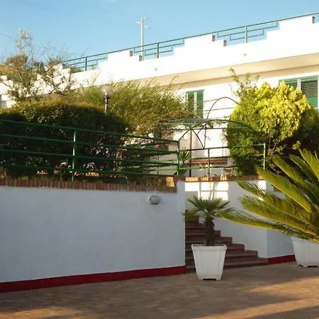 La Valle Ristorante Pizzeria 3* זמברונה