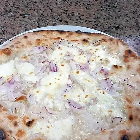 La Valle Ristorante Pizzeria ホテル 3*